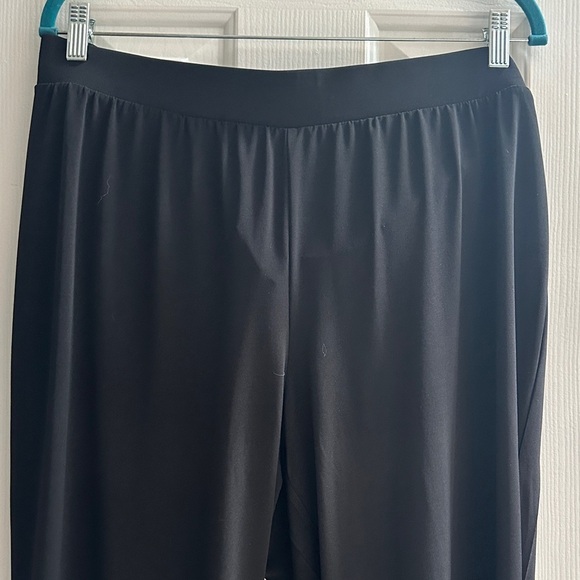 Chico's Travel Set Black V-Neck Blouse with Wide Leg Pull On Pants Women’s L/XL - Picture 4 of 7